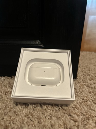 Apple airpods pro with magsafe - apple,